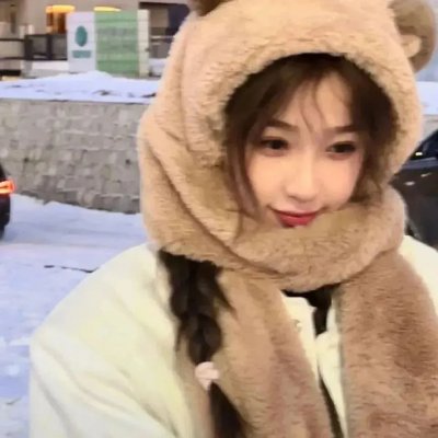 笼里的女人